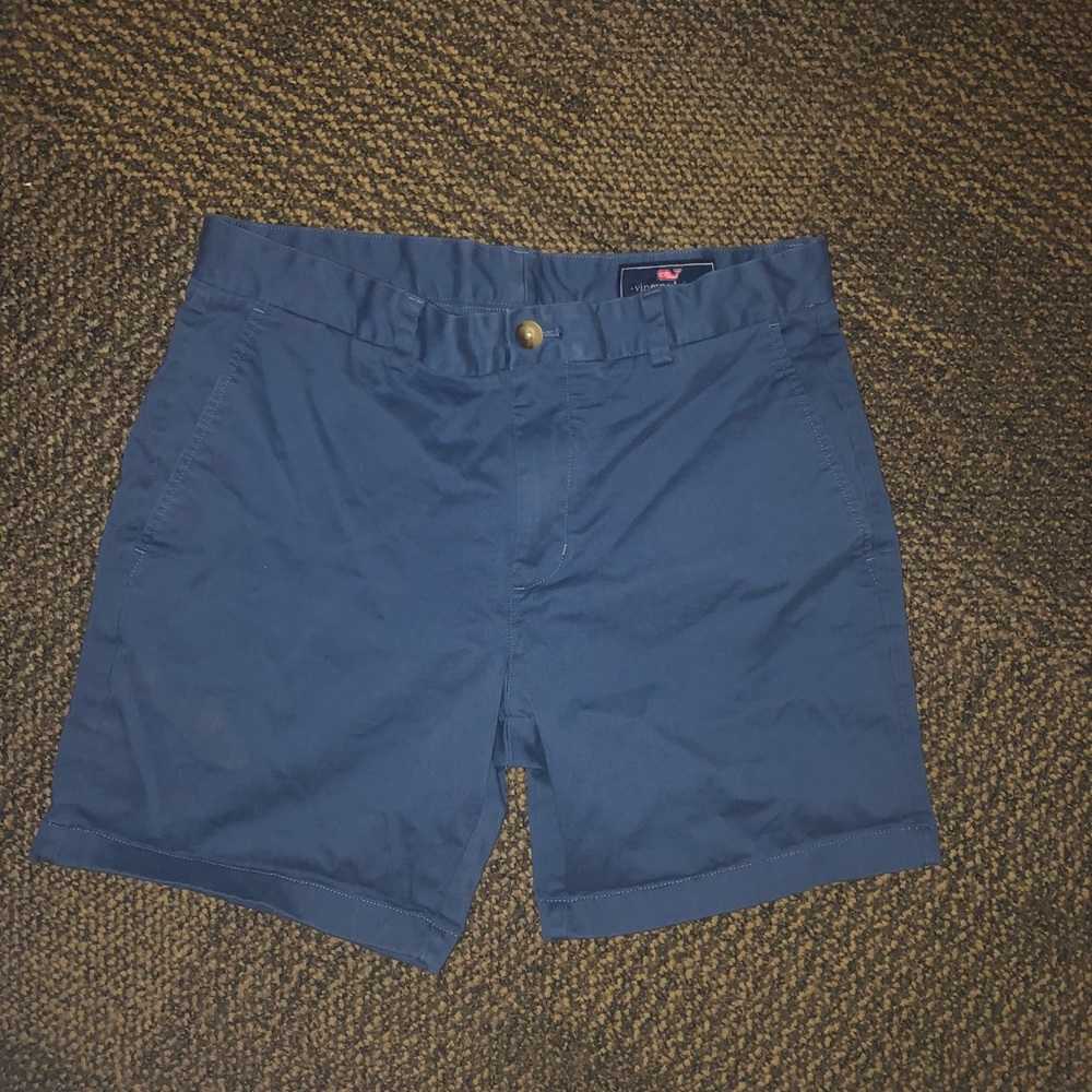 Men’s Vineyard Vines blue shorts size 32